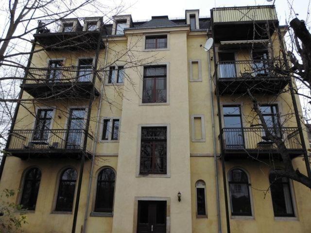 3R Fewo bis 9 Personen zentral T4 Dresden Exterior foto